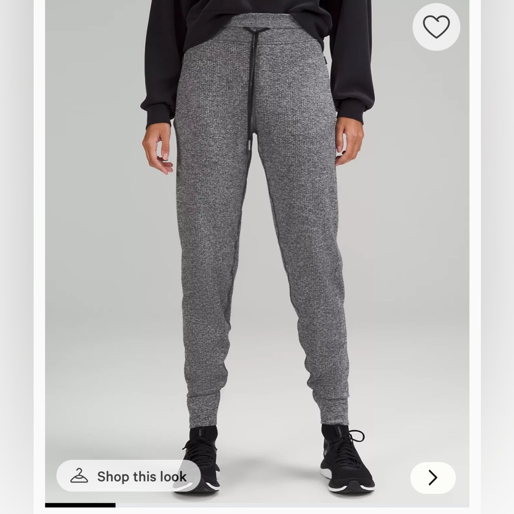 Lululemon Athletica Black Engineered Warmth Relaxed Fit Jogger Full Length